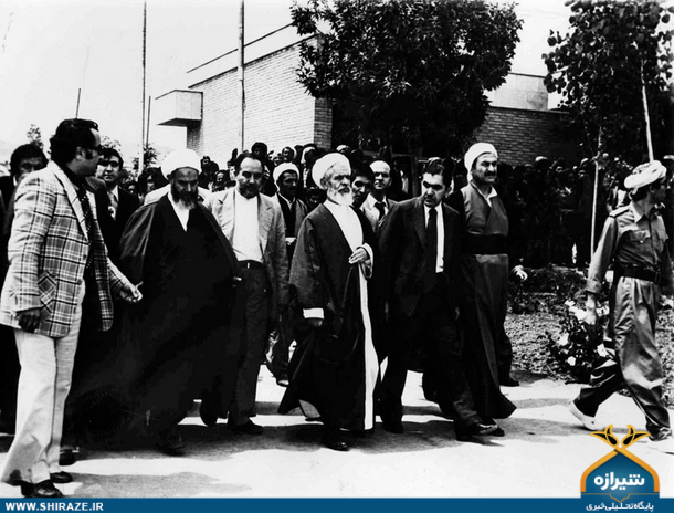 آیت اللهی که آیه استقامت بود/ او گلوله خوانین قشقایی را به گل تبدیل کرد آیت اللهی که آیه استقامت بود/ او گلوله خوانین قشقایی را به گل تبدیل کرد