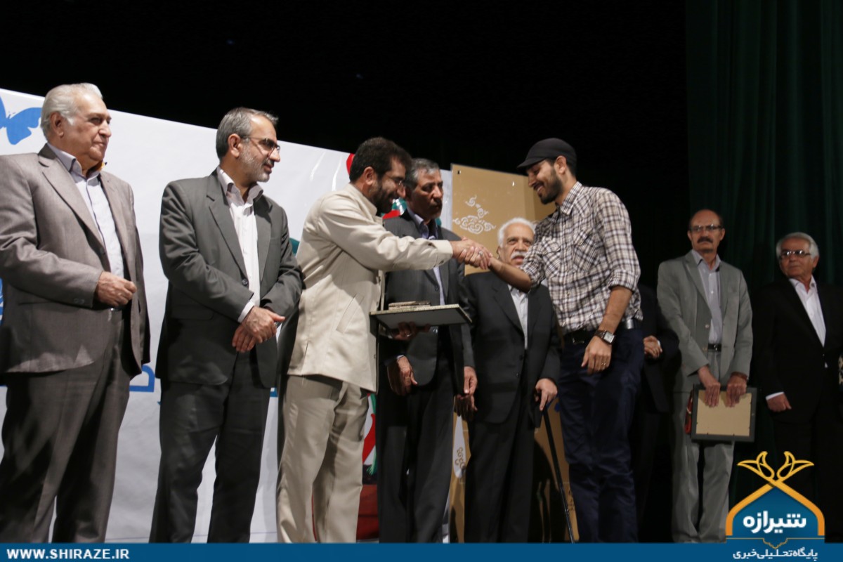 تجلیل از خبرنگاران شیراز