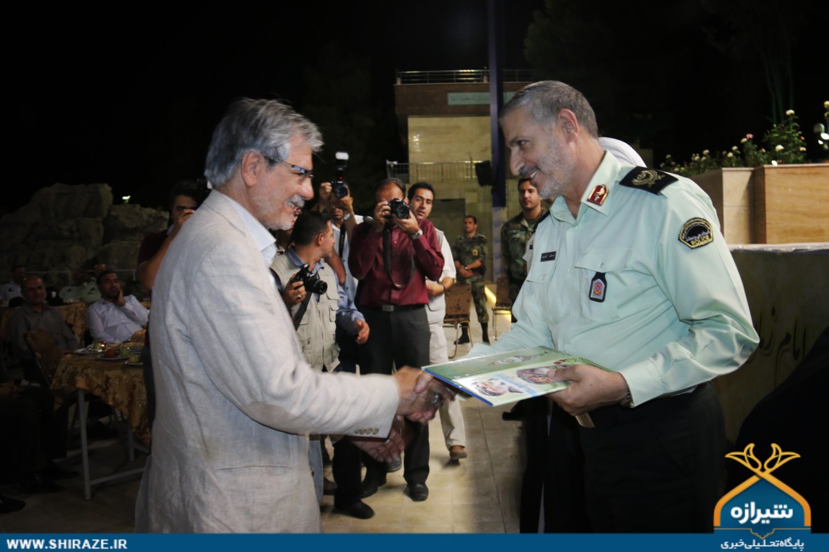 تجلیل از خبرنگاران