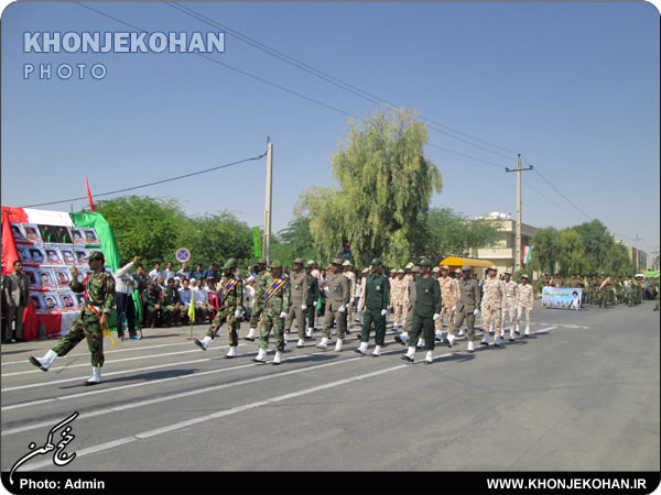 مراسم رژه 31 شهریور، با شکوه تمام در شهرستان خنج برگزار شد + تصاویر