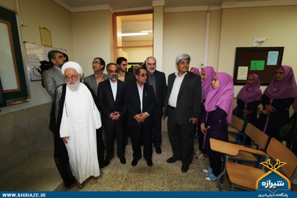 آیین بازگشایی مدارس در شیراز