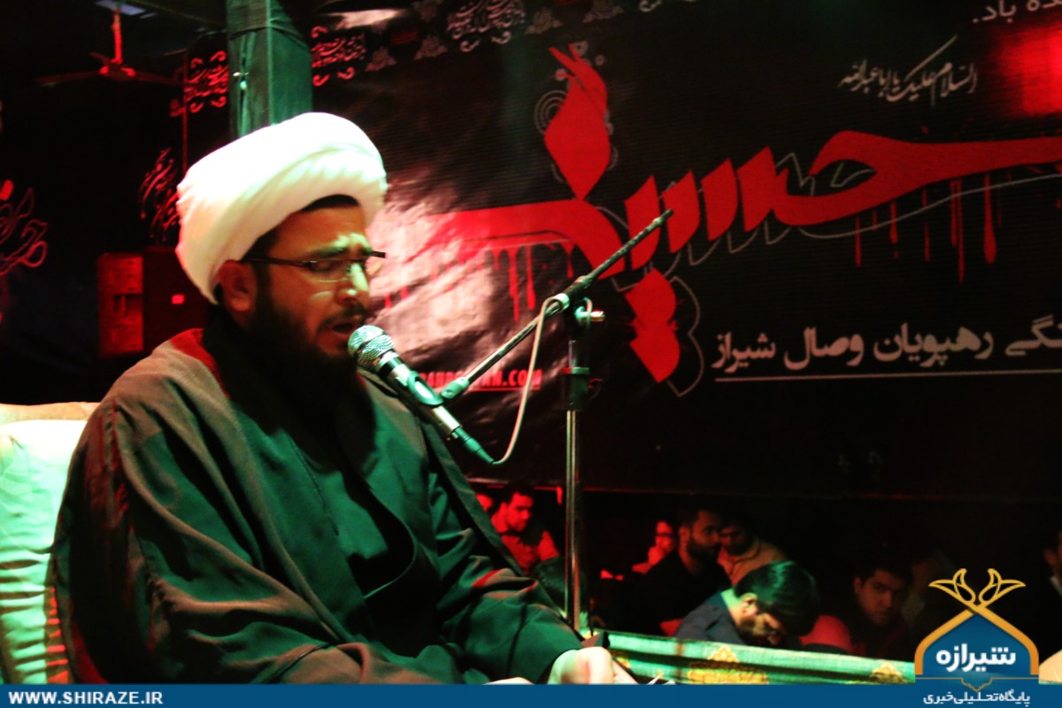 «سیاه پوشان حسینی» در شیراز به استقبال محرم رفتند
