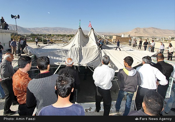برپایی خیمه های حسینی در زرقان