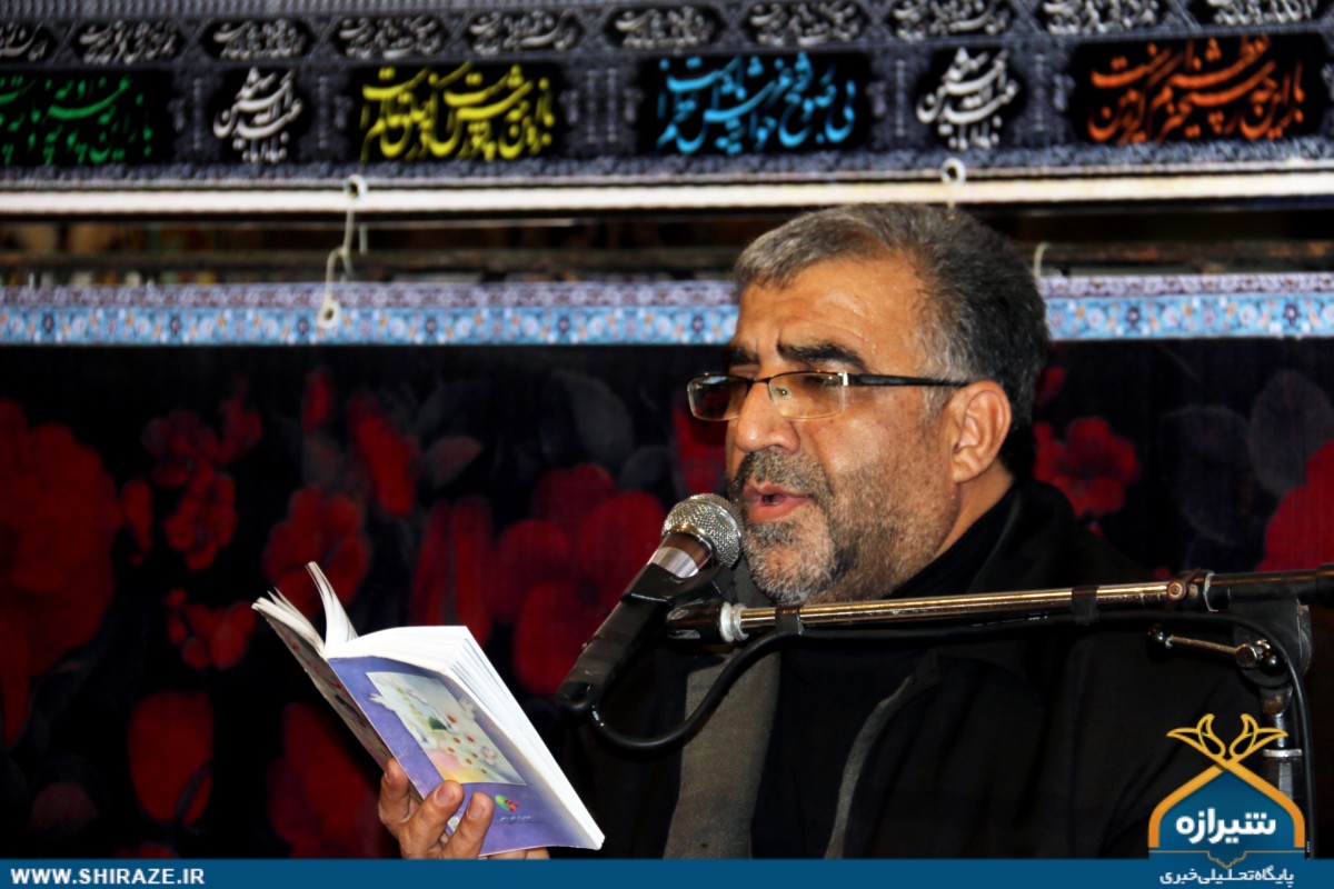 مراسم سی و سومین سالگرد شهادت آیت الله دستغیب در شیراز مراسم سی و سومین سالگرد شهادت آیت الله دستغیب در شیراز