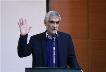 مخالفت استاندار فارس با تشییع شهدای گمنام در استان/ افشانی: شهدا بومی نیستند؛ مردم نمی آیند! + تصویر نامه