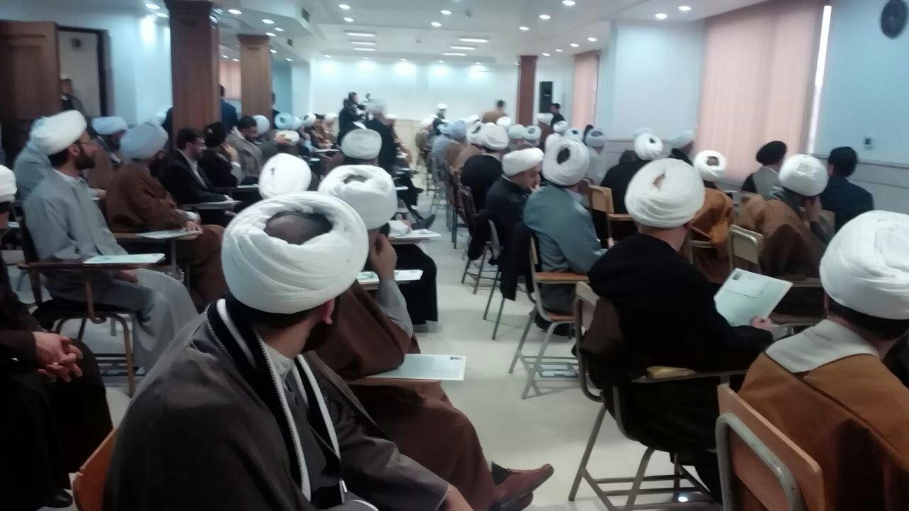 خودداری پنج داوطلب استان فارس از شرکت در آزمون علمی انتخابات مجلس خبرگان رهبری