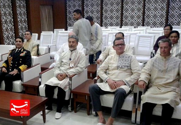 عکس: تیپ متفاوت دریادار سیاری