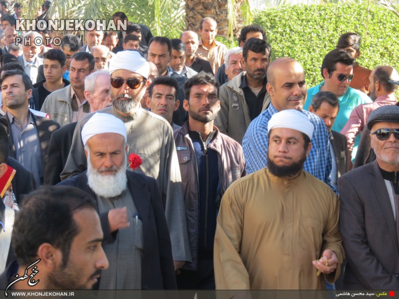 گزارش تصویری(1): استقبال باشکوه تسنن و تشیع خنج از کاروان شهدای گمنام