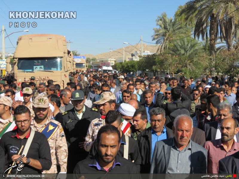 گزارش تصویری(1): استقبال باشکوه تسنن و تشیع خنج از کاروان شهدای گمنام