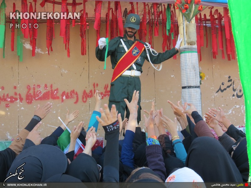 گزارش تصویری(2): خنج، عطر 