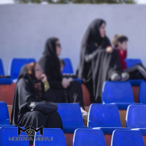 در ورزشگاه قم روی زنان باز شد! + عکس در ورزشگاه قم روی زنان باز شد! + عکس