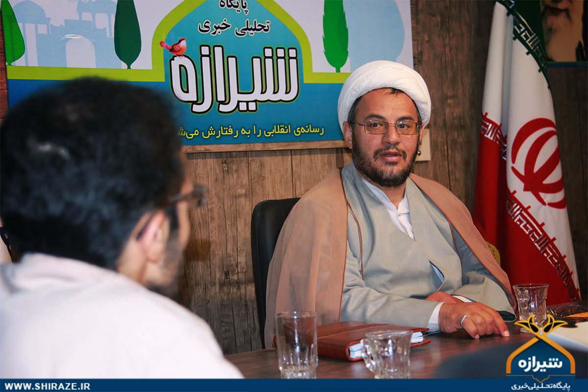رک ترین امام جمعه فارس: اهل مصلحت سنجی های بی مورد نیستم