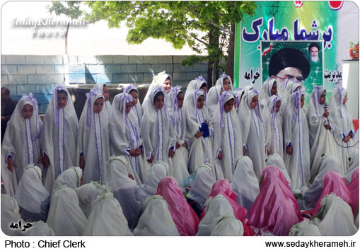 فرشته های کوچک خرامه «مکلف» شدند + تصاویر