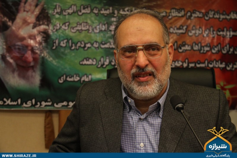 اسباب کشی شورای شهر به ساختمان جدید در آستانه روز شوراها اسباب کشی شورای شهر به ساختمان جدید در آستانه روز شوراها