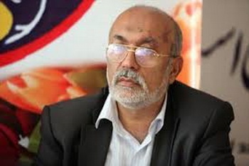 رهبر انقلاب شخصیت امام را از انحراف نجات دادند/ برخی می خواهند امام را منطبق بر رفتار خود تعریف کنند/ باید خودمان را با اصول امام وفق دهیم نه برعکس