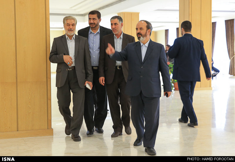 تصاویر: نشست مشترک اعضای هیات دولت و نمایندگان مجلس تصاویر: نشست مشترک اعضای هیات دولت و نمایندگان مجلس
