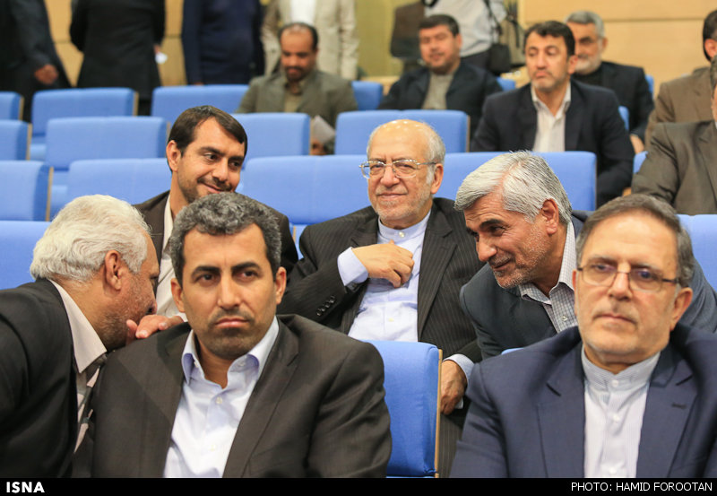 تصاویر: نشست مشترک اعضای هیات دولت و نمایندگان مجلس تصاویر: نشست مشترک اعضای هیات دولت و نمایندگان مجلس