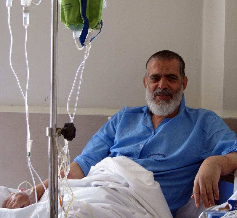پیکر امام جمعه لارستان تشییع و به خاک سپرده شد پیکر امام جمعه لارستان تشییع و به خاک سپرده شد