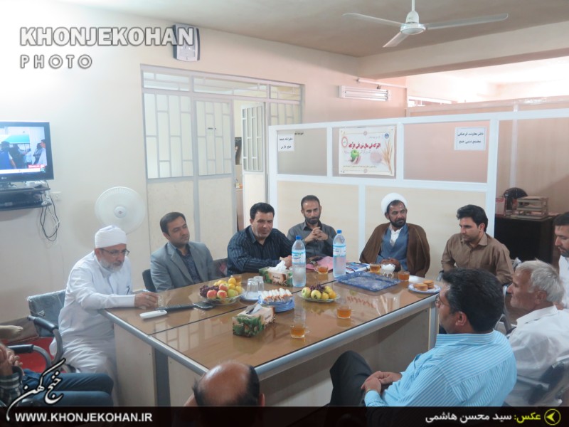 دیدار صمیمی اصحاب رسانه خنج با امام جمعه اهل سنت + تصاویر