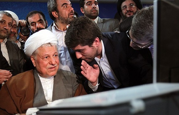 احسان مازندرانی؛ از توزیع پوسترهای هاشمی در بلوار چمران شیراز تا نقش آفرینی در پروژه «نفوذ»