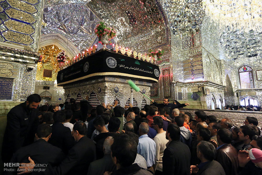 شور اربعین در شیراز/ سوگواری جاماندگان کربلا در سومین حرم اهل بیت(ع) شور اربعین در شیراز/ سوگواری جاماندگان کربلا در سومین حرم اهل بیت(ع)