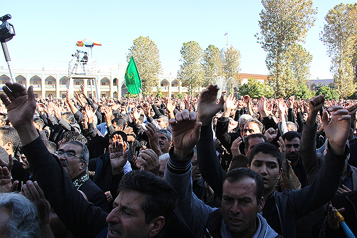 شور اربعین در شیراز/ سوگواری جاماندگان کربلا در سومین حرم اهل بیت(ع) شور اربعین در شیراز/ سوگواری جاماندگان کربلا در سومین حرم اهل بیت(ع)