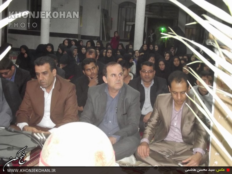 گزارش تصویری: یادواره شهدای دانش آموز، دبیرستان تربیت خنج