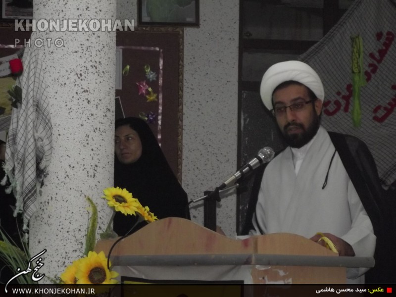 گزارش تصویری: یادواره شهدای دانش آموز، دبیرستان تربیت خنج