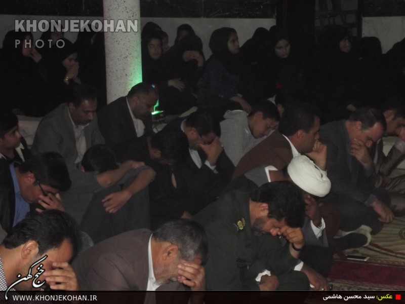 گزارش تصویری: یادواره شهدای دانش آموز، دبیرستان تربیت خنج
