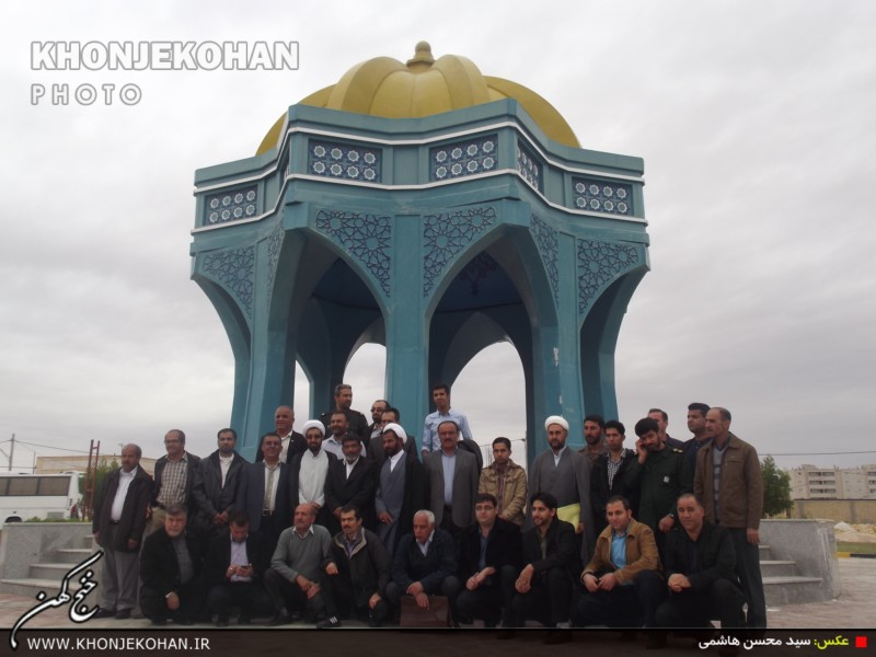 کاروانی از اهل سنت عازم مشهد مقدس شدند کاروانی از اهل سنت عازم مشهد مقدس شدند
