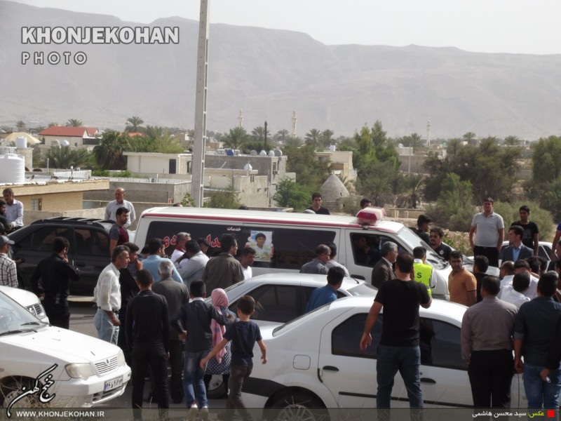 گزارش تصويري: تشييع باشكوه پيكر امدادگر خوش اخلاق/ گزارش تصويري: تشييع باشكوه پيكر امدادگر خوش اخلاق/