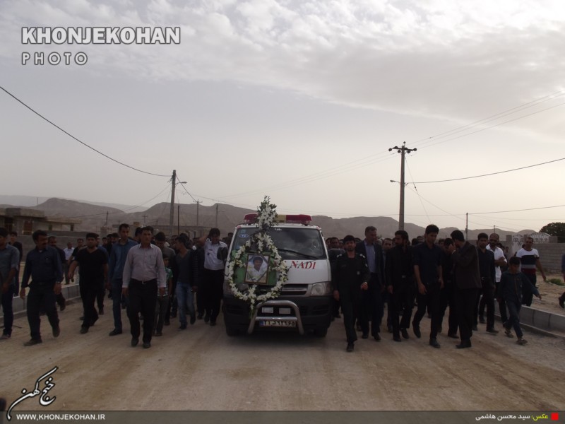 گزارش تصويري: تشييع باشكوه پيكر امدادگر خوش اخلاق/ گزارش تصويري: تشييع باشكوه پيكر امدادگر خوش اخلاق/