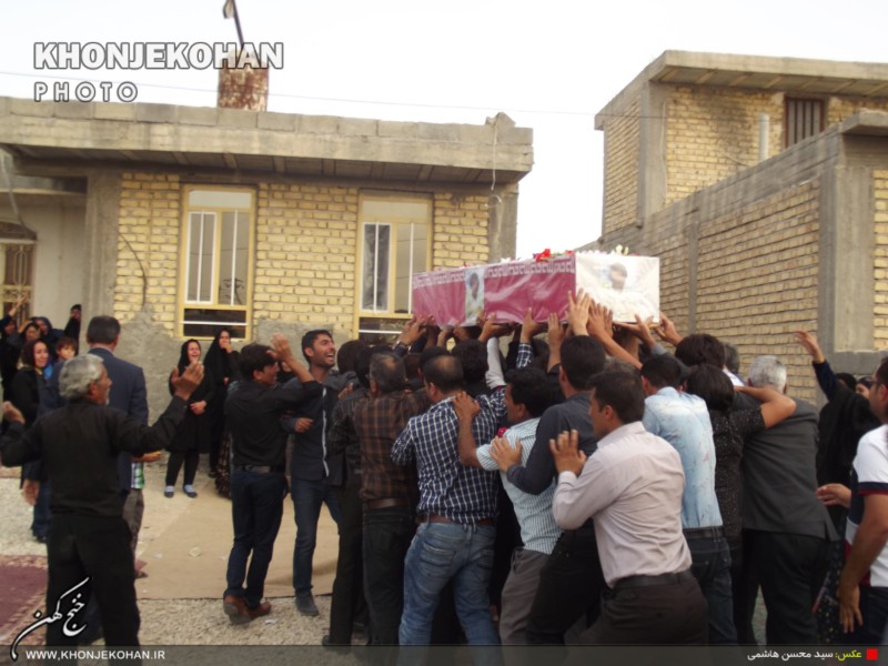 گزارش تصويري: تشييع باشكوه پيكر امدادگر خوش اخلاق/ گزارش تصويري: تشييع باشكوه پيكر امدادگر خوش اخلاق/
