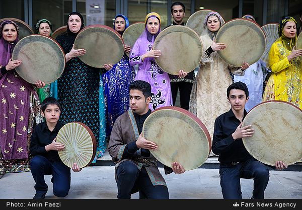 پاسخ آستان شاهچراغ به فرافکنی های اداره ورزش و جوانان استان فارس پاسخ آستان شاهچراغ به فرافکنی های اداره ورزش و جوانان استان فارس