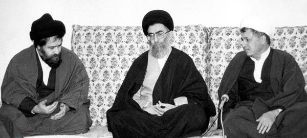چرا احمد آقا منتقد اصلی دولت سازندگی شدند؟ چرا احمد آقا منتقد اصلی دولت سازندگی شدند؟