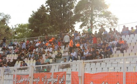 تصاویر دربی شیرازی ها در لیگ دسته دوم فوتبال کشور تصاویر دربی شیرازی ها در لیگ دسته دوم فوتبال کشور