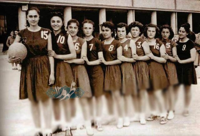 وقتی ملکه ایران همجنس باز بود!/ نجار سوئیسی دوست پسر زن اول مملکت وقتی ملکه ایران همجنس باز بود!/ نجار سوئیسی دوست پسر زن اول مملکت