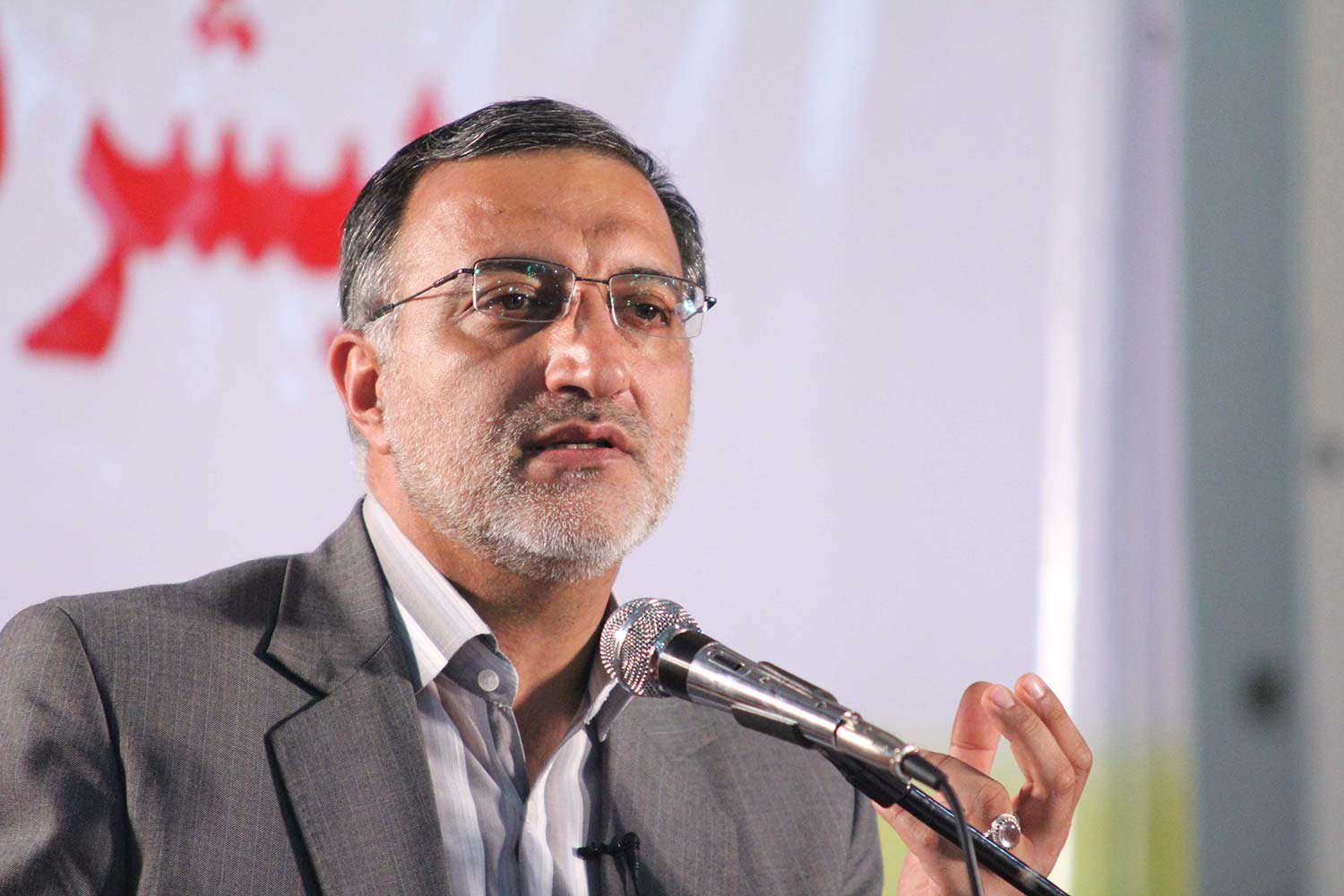 زاکانی: با 54 میلیارد دلار عدم النفع قرارداد کرسنت می‌توان کل مدارس کشور را از نو ساخت