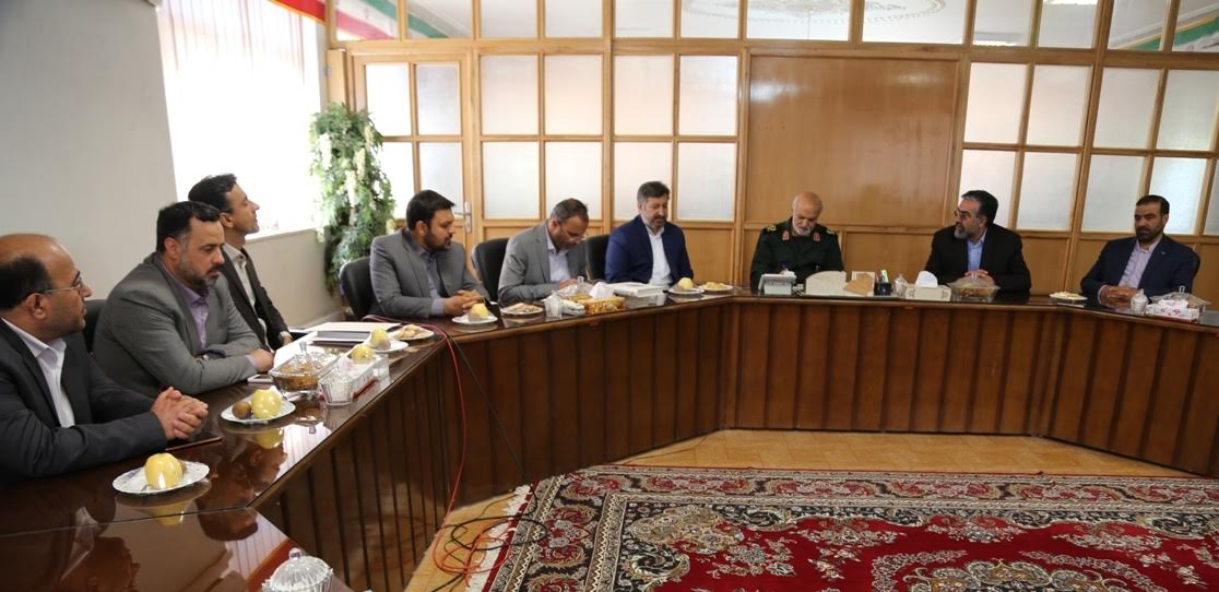 سپاه و صدا و سیما دو سازمان انقلابی جدایی ناپذیرند