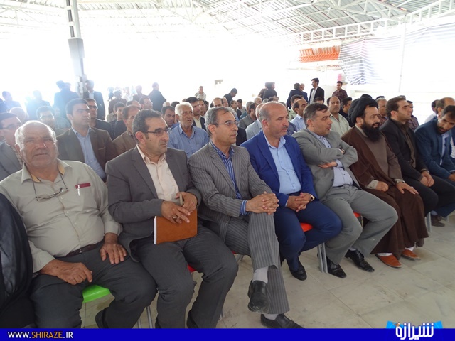 کلنگ زنی 7 طرح ورزشی در شهرستان رستم کلنگ زنی 7 طرح ورزشی در شهرستان رستم
