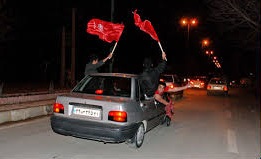 شادمانی هوادار پرسپولیس در کازرون ‌حادثه آفرید
