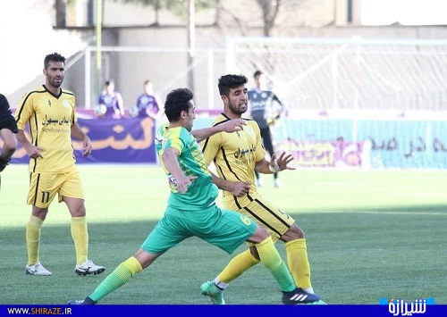 پیروزی مقتدرانه فجرسپاسی در هفته نوزدهم لیگ یک+تصاویر پیروزی مقتدرانه فجرسپاسی در هفته نوزدهم لیگ یک+تصاویر