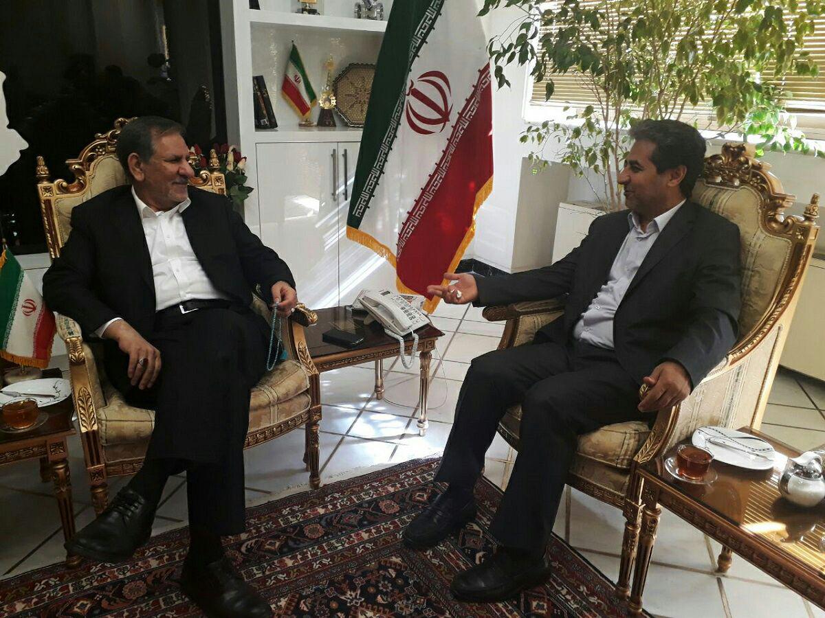دولت سهم خود را برای احداث خط یک قطار شهری شیراز پرداخت کند دولت سهم خود را برای احداث خط یک قطار شهری شیراز پرداخت کند