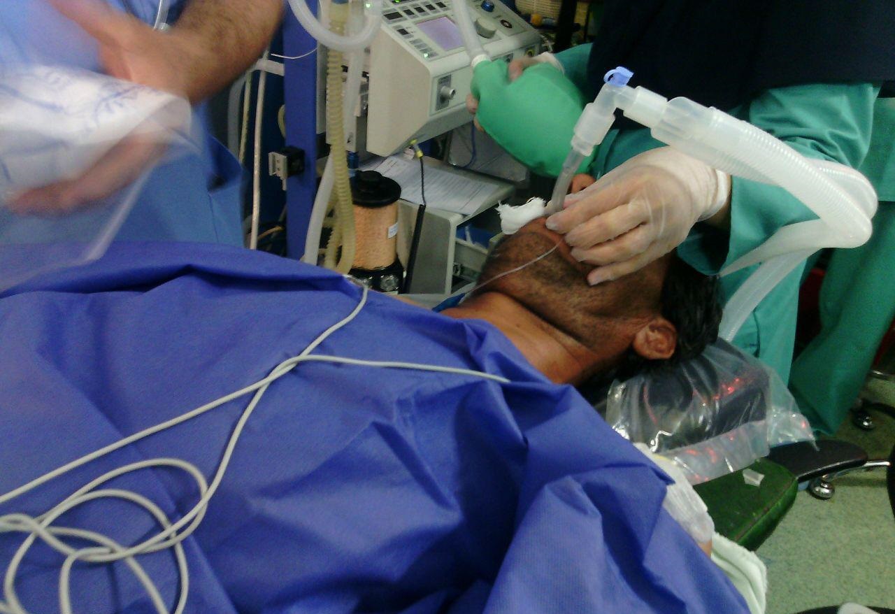 انجام دو جراحی نادر بر روی یک بیمار در شیراز + عکس انجام دو جراحی نادر بر روی یک بیمار در شیراز + عکس