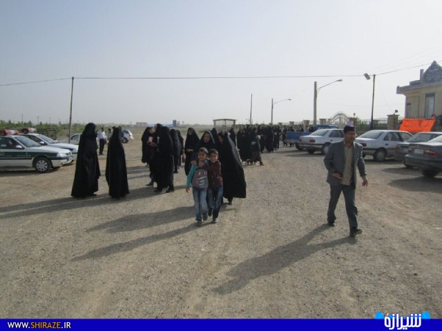 برگزاری همایش بزرگ پیاده روی خانوادگی در شهرستان خرم بید برگزاری همایش بزرگ پیاده روی خانوادگی در شهرستان خرم بید