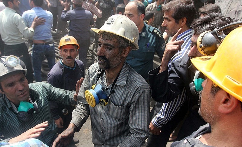 معدن کاران آزادشهر ۱۷ماه معوق حقوق داشتند و بیمه نبودند معدن کاران آزادشهر ۱۷ماه معوق حقوق داشتند و بیمه نبودند