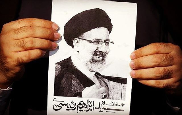 کار در مرحله اول تمام است/آخر هفته؛ روحانی رفته/قالیباف: تمام ظرفیت و حمایت خود را برای موفقیت رئیسی به کار خواهم بست کار در مرحله اول تمام است/آخر هفته؛ روحانی رفته/قالیباف: تمام ظرفیت و حمایت خود را برای موفقیت رئیسی به کار خواهم بست