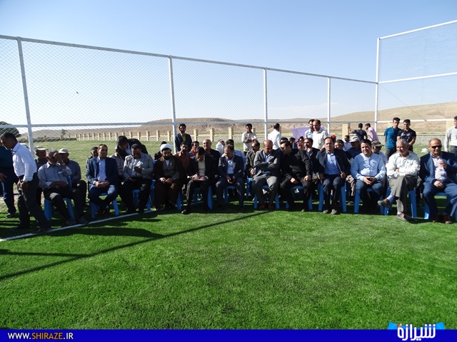 افتتاح زمین چمن مصنوعی در روستای شهید آباد خرم بید+تصاویر افتتاح زمین چمن مصنوعی در روستای شهید آباد خرم بید+تصاویر