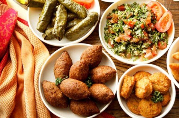 شام دیرهنگام مکانیسم چربی سوزی را مختل می کند شام دیرهنگام مکانیسم چربی سوزی را مختل می کند
