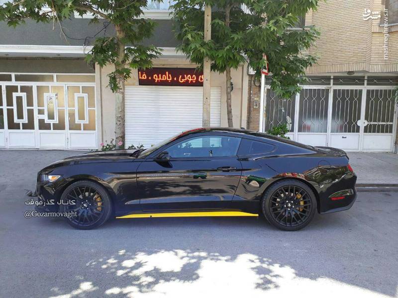 عکس/ آمریکایی دو رنگ در ایران